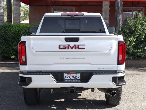 Used 2022 GMC Sierra 2500 Denali w/ Denali Ultimate Package AWD/4WD image 7
