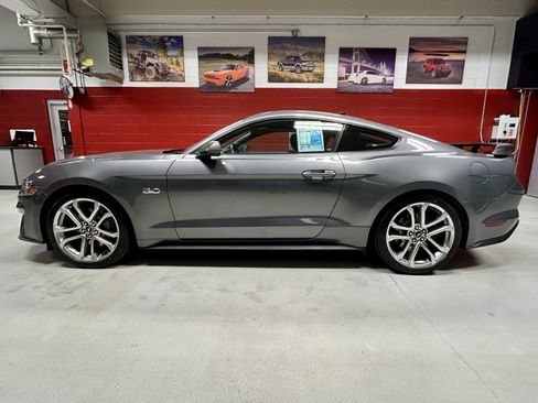 Used 2022 Ford Mustang GT Premium w/ Equipment Group 401A image 2