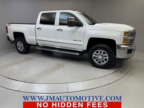 Used 2017 Chevrolet Silverado 2500 LTZ w/ Duramax Plus Package image 7