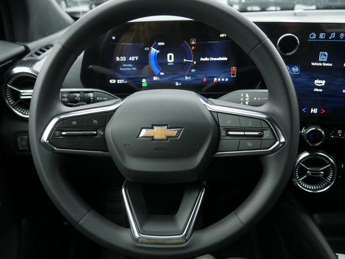 New 2025 Chevrolet Blazer EV LT image 6