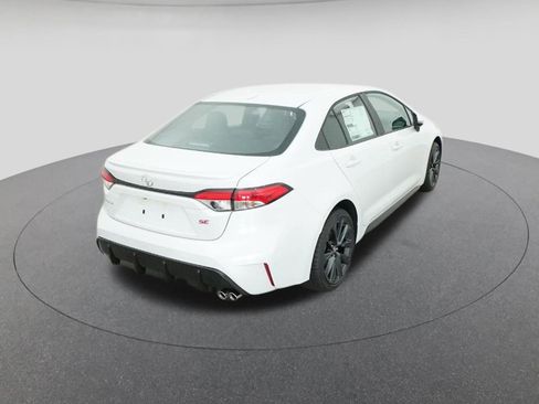 New 2026 Toyota Corolla SE FWD image 8