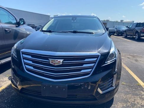 Used 2017 Cadillac XT5 Luxury w/ Driver Awareness Package AWD/4WD image 19