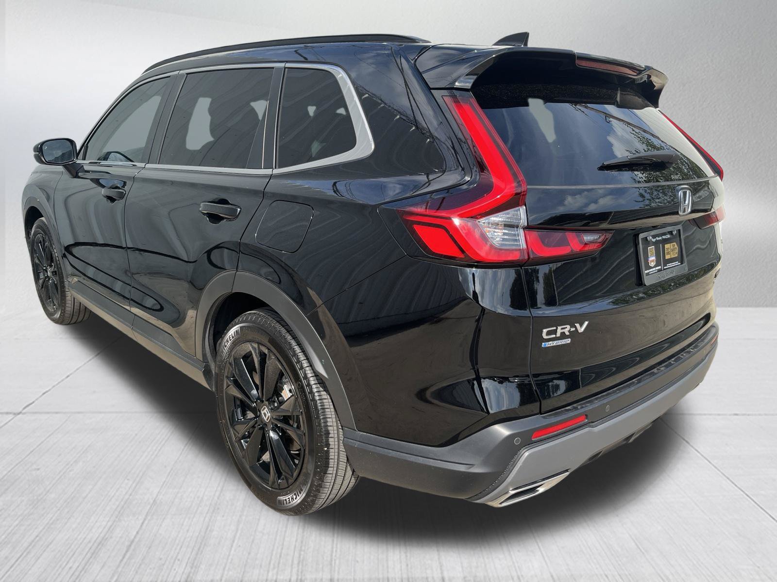 Used 2024 Honda CR-V Sport Touring image 6