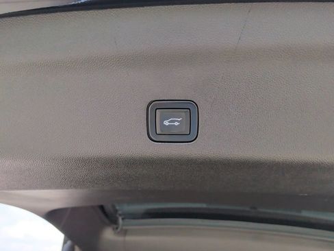 Used 2023 Chevrolet Tahoe LT w/ Luxury Package RWD image 47