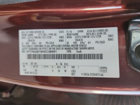 Used 2017 Ford F250 Lariat w/ Chrome Package image 26