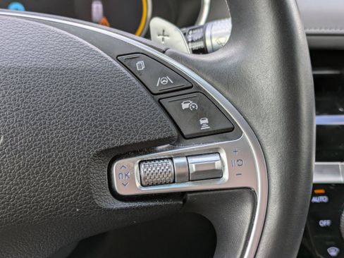 Used 2022 Genesis G80 2.5T image 26