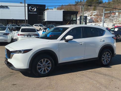 Used 2023 MAZDA CX-5 AWD 2.5 S w/ Select Package image 2