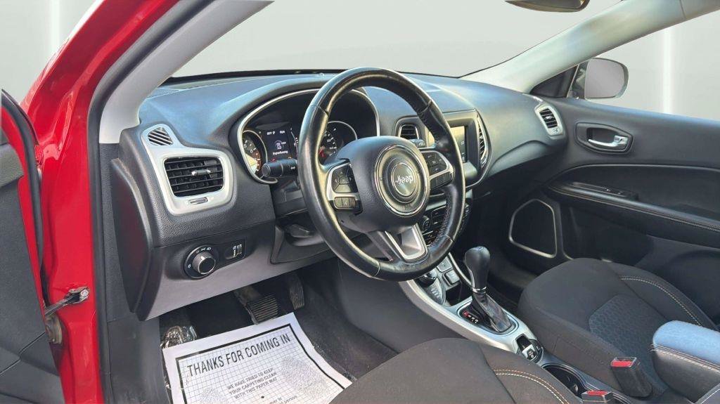 Used 2021 Jeep Compass Sport w/ Cold Weather Group AWD/4WD image 17