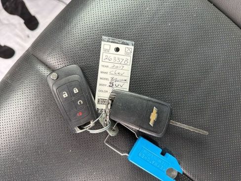 Used 2017 Chevrolet Equinox LT image 31
