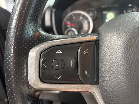 Used 2024 RAM 2500 Tradesman w/ Chrome Appearance Group AWD/4WD image 17