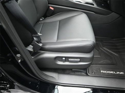 New 2026 Honda Ridgeline RTL image 40