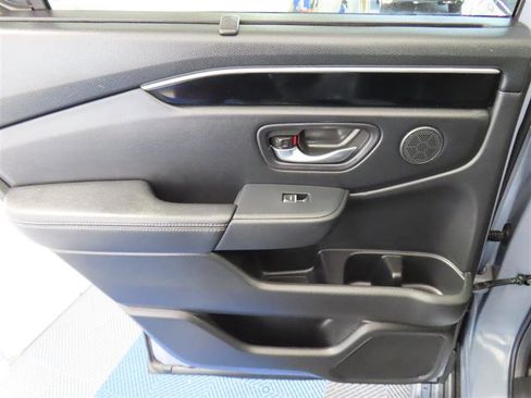 Used 2025 Honda Pilot Touring image 31