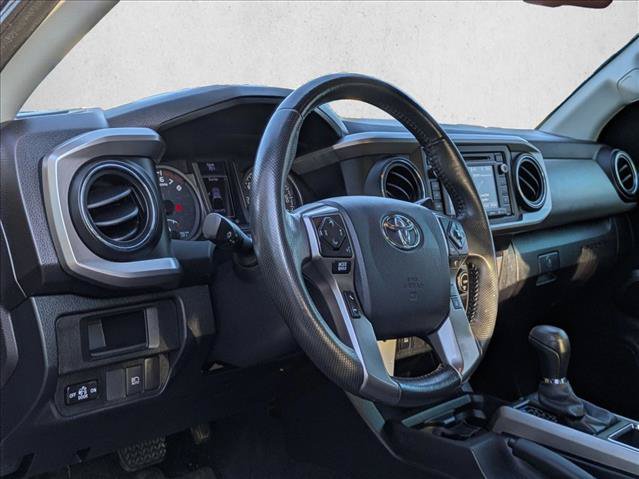 Used 2019 Toyota Tacoma SR5 RWD image 2