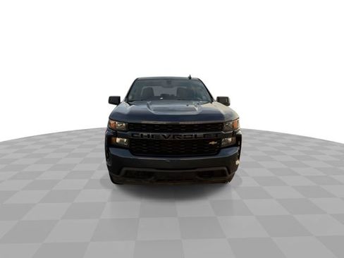Certified 2021 Chevrolet Silverado 1500 Custom image 3