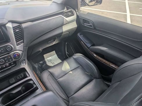 Used 2019 Chevrolet Tahoe Premier image 18