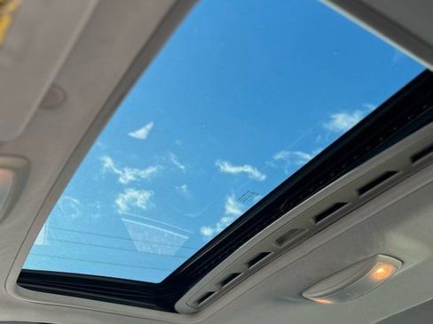 Used 2012 Volvo S60 T5 image 11