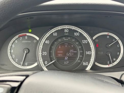 Used 2017 Honda Accord EX image 21