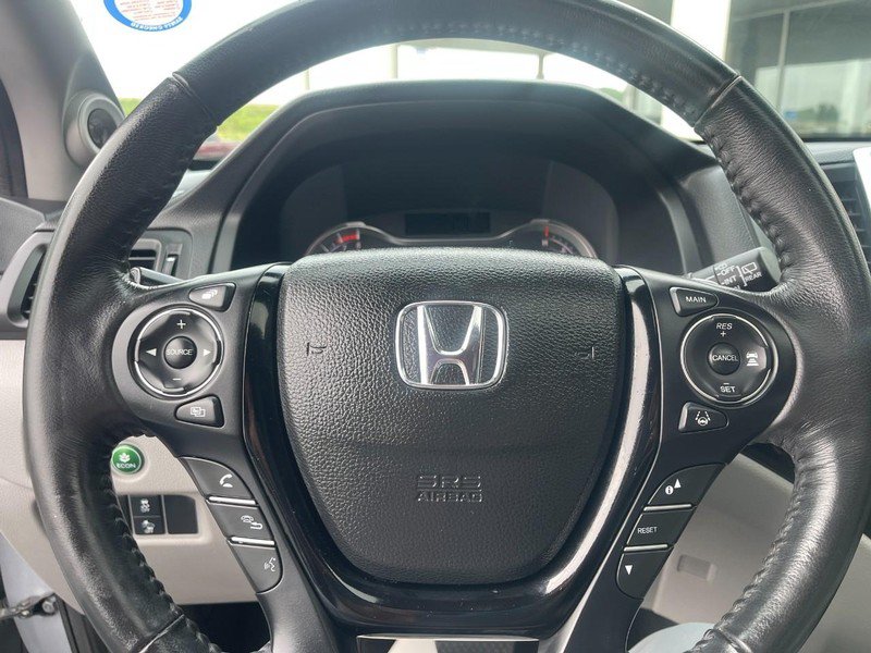 Used 2018 Honda Pilot Touring image 28