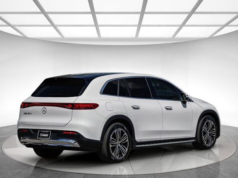 Certified 2023 Mercedes-Benz EQS 450+ SUV image 4