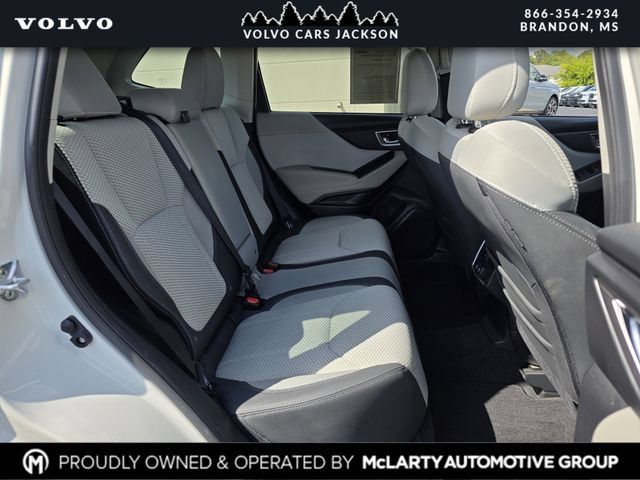 Used 2024 Subaru Forester Premium AWD/4WD image 30