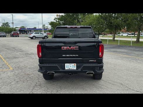 Used 2024 GMC Sierra 1500 AT4 w/ Technology Package AWD/4WD image 35