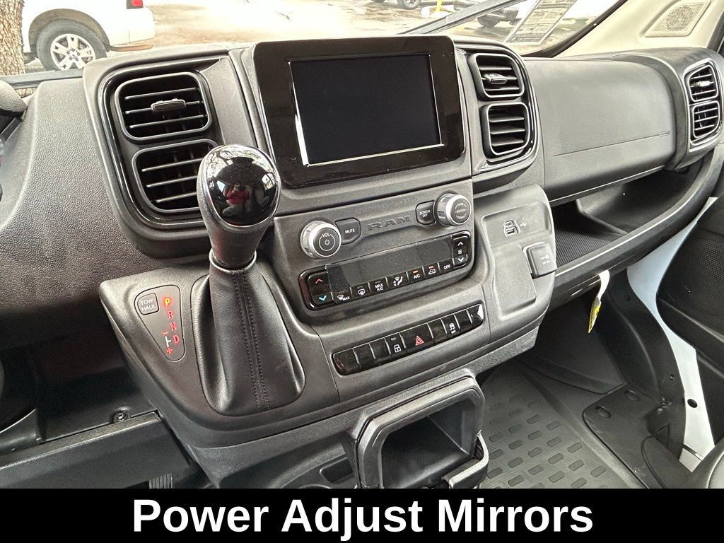 Used 2024 RAM ProMaster 3500 w/ Convenience Group FWD image 10
