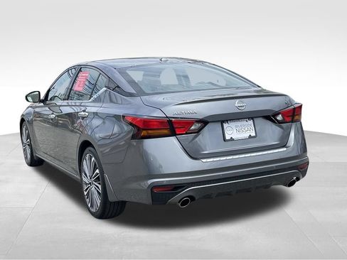 Certified 2023 Nissan Altima 2.5 SL FWD image 4