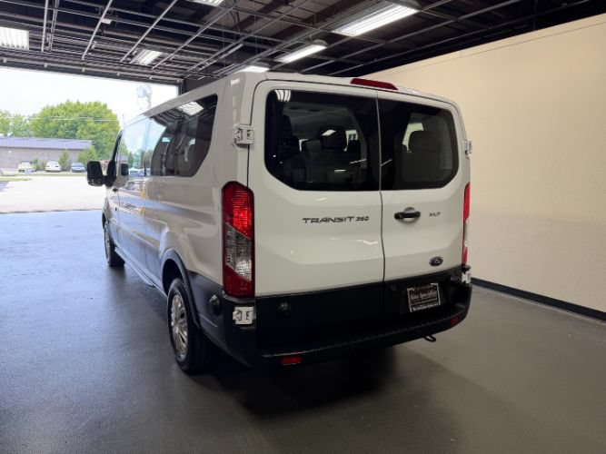 Used 2024 Ford Transit 350 XLT RWD image 4