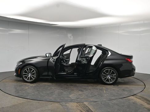 Used 2020 BMW 330i xDrive Sedan w/ Driving Assistance Package image 43