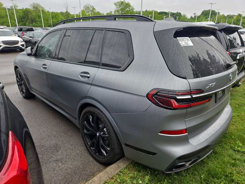 Used 2023 BMW X7 xDrive40i w/ Executive Package AWD/4WD image 6