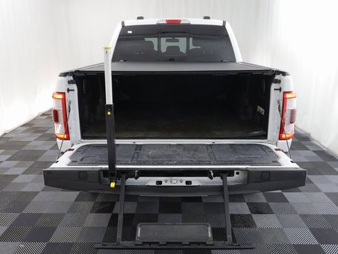 Used 2022 Ford F150 Lariat w/ Equipment Group 502A High image 21