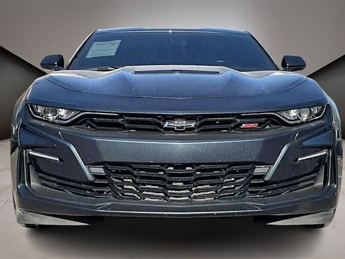 Used 2021 Chevrolet Camaro SS image 3