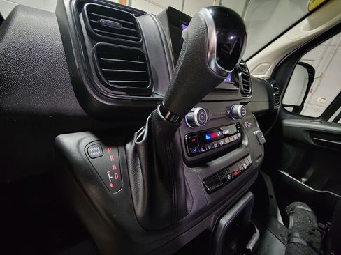 Used 2025 RAM ProMaster 2500 w/ Convenience Group FWD image 31