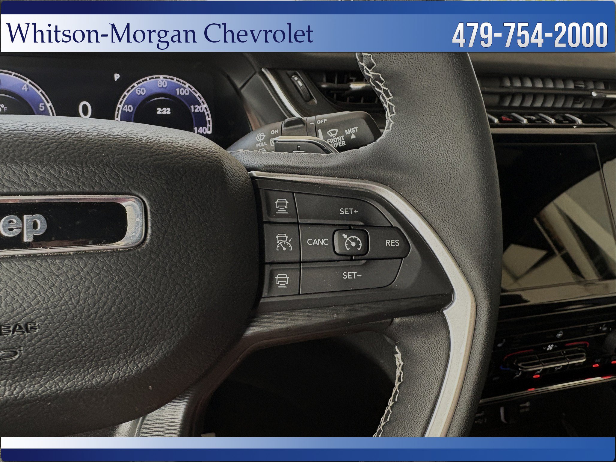 Used 2025 Jeep Grand Cherokee Altitude AWD/4WD image 17