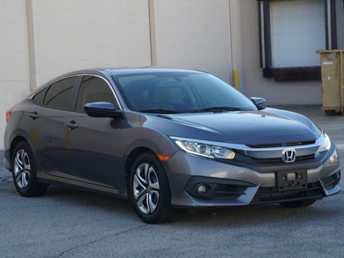 Used 2016 Honda Civic LX image 3