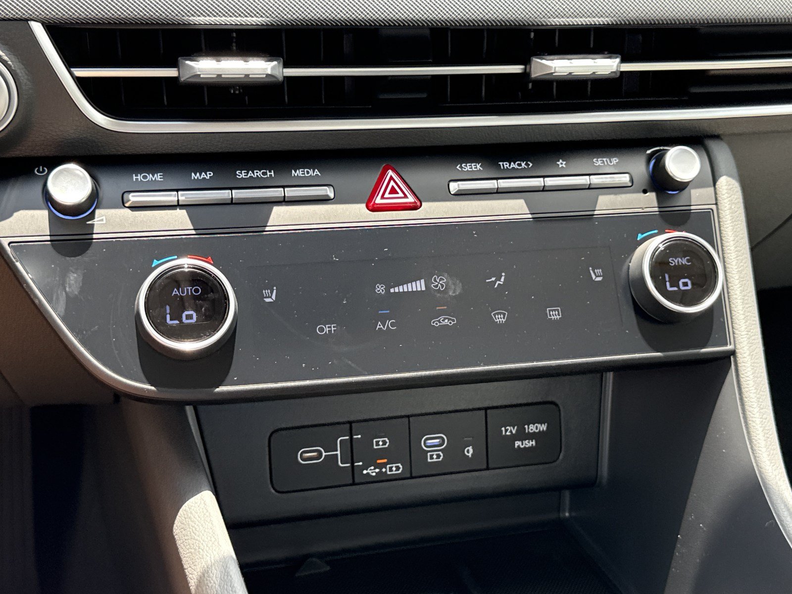 New 2026 Hyundai Sonata SEL FWD image 24