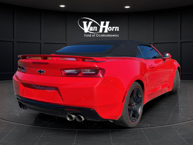 Used 2018 Chevrolet Camaro SS RWD image 7