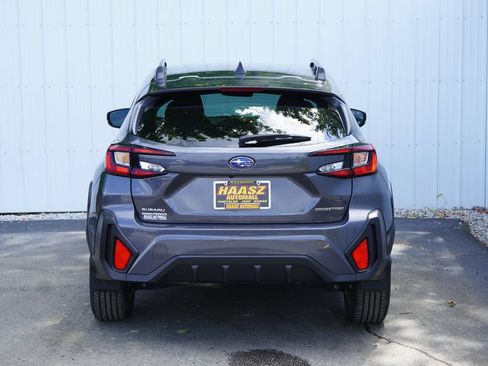 Used 2024 Subaru Crosstrek 2.0i Premium AWD/4WD image 5