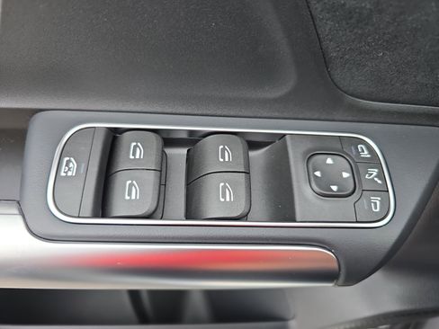 New 2026 Mercedes-Benz GLA 35 AMG 4MATIC image 27