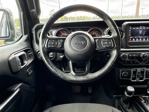 Used 2020 Jeep Wrangler Unlimited Sport AWD/4WD image 23