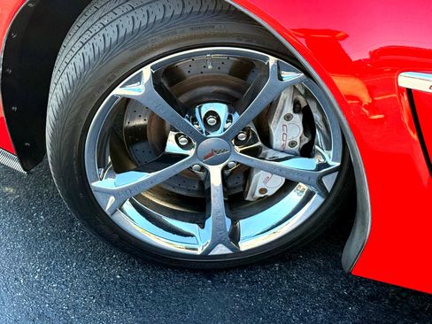 Used 2012 Chevrolet Corvette Grand Sport image 11