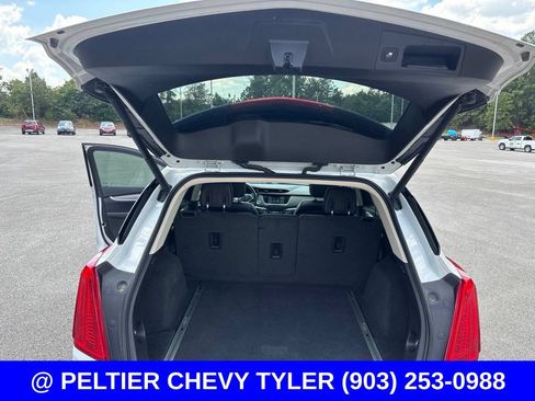 Used 2019 Cadillac XT5 Luxury FWD image 24