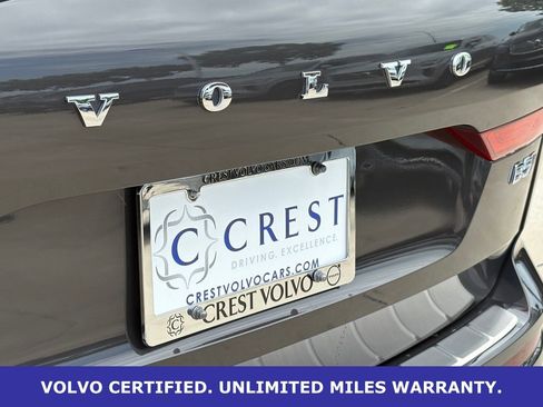 Certified 2024 Volvo XC60 B5 Plus w/ Protection Package Premier AWD/4WD image 8
