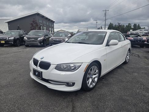 Used 2012 BMW 328i Convertible RWD image 9