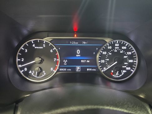 Used 2022 Nissan Sentra SR FWD image 11