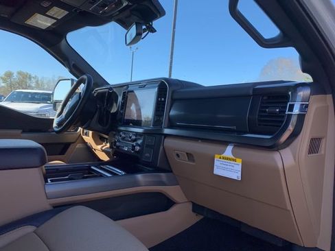 New 2026 Ford F350 Lariat w/ Lariat Ultimate Package AWD/4WD image 16