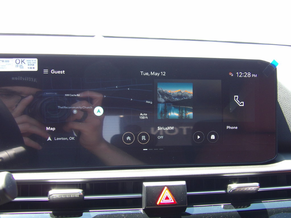 New 2026 Kia Sportage SX FWD image 18