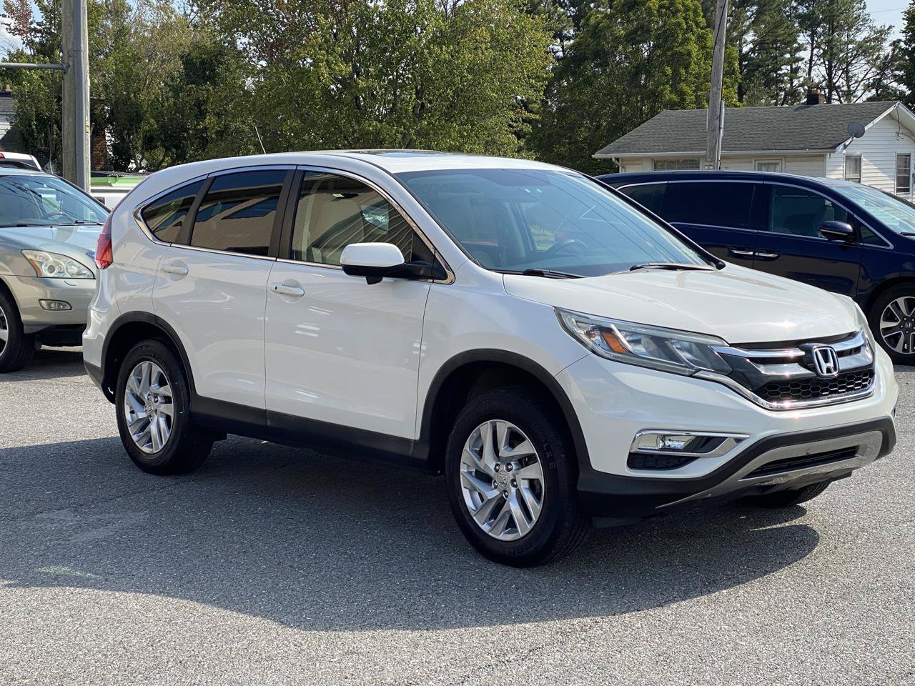 Used 2015 Honda CR-V EX image 4