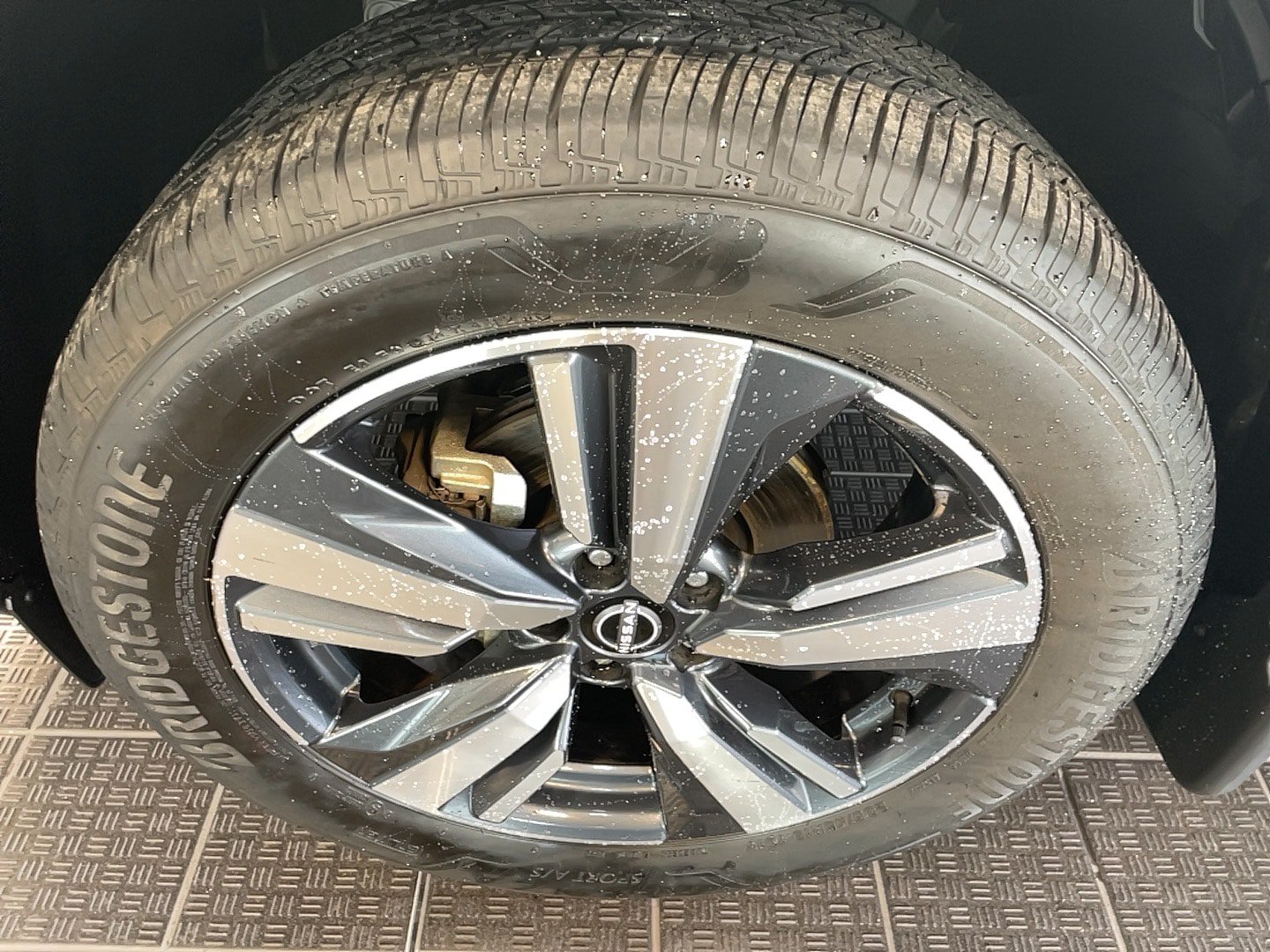Used 2023 Nissan Rogue SL AWD/4WD image 5
