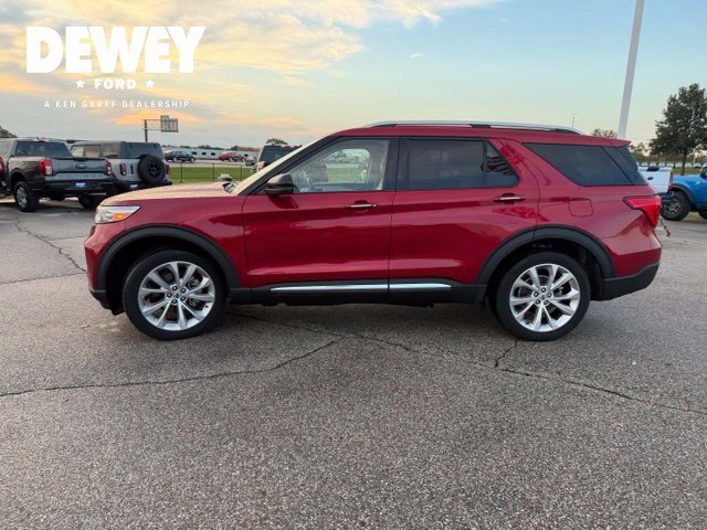 Used 2022 Ford Explorer Platinum w/ Equipment Group 601A AWD/4WD image 8